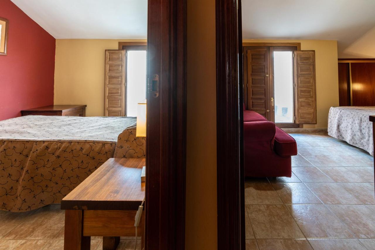Apartamentos La Trufa Negra Мора-де-Руб'єлос Екстер'єр фото